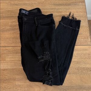 American Eagle Outfitters Black Distressed Skinny Jeans